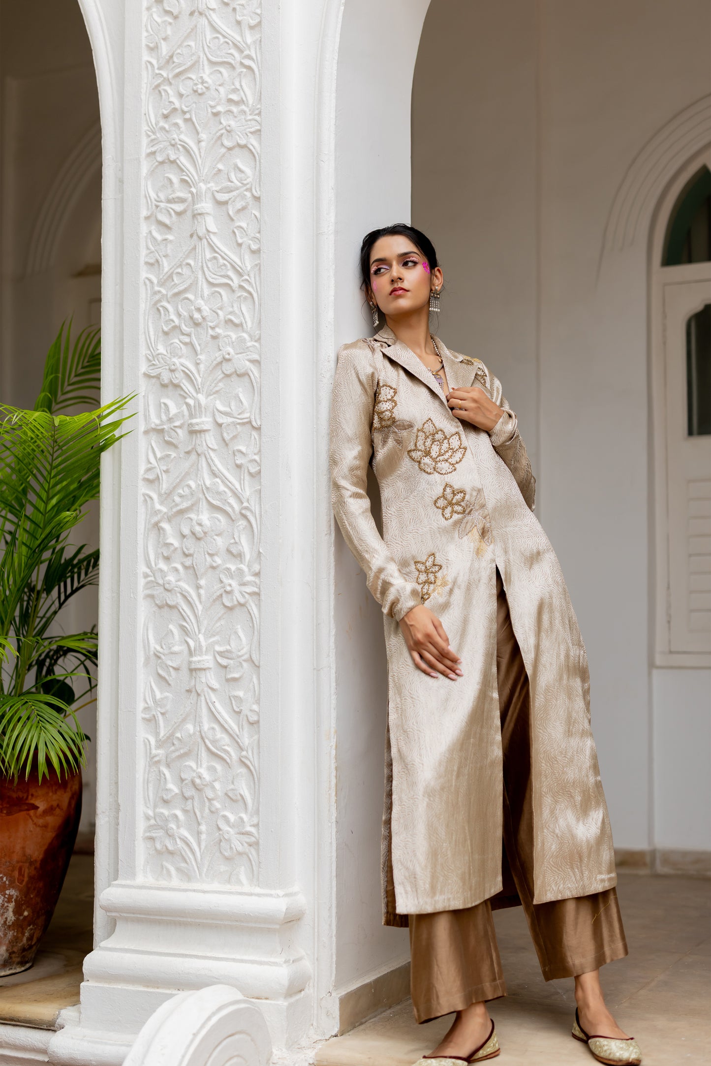 Akshi