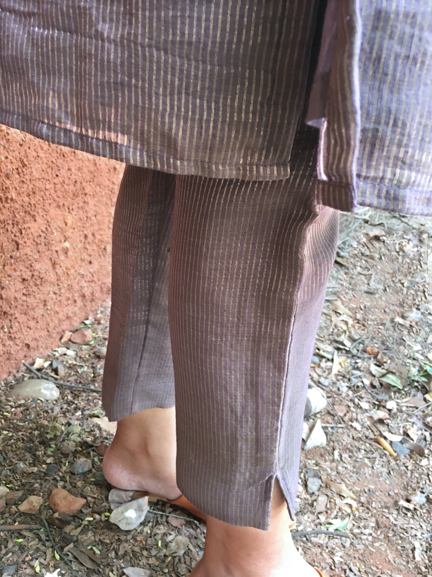Zari Stripes Pants - Aubergine