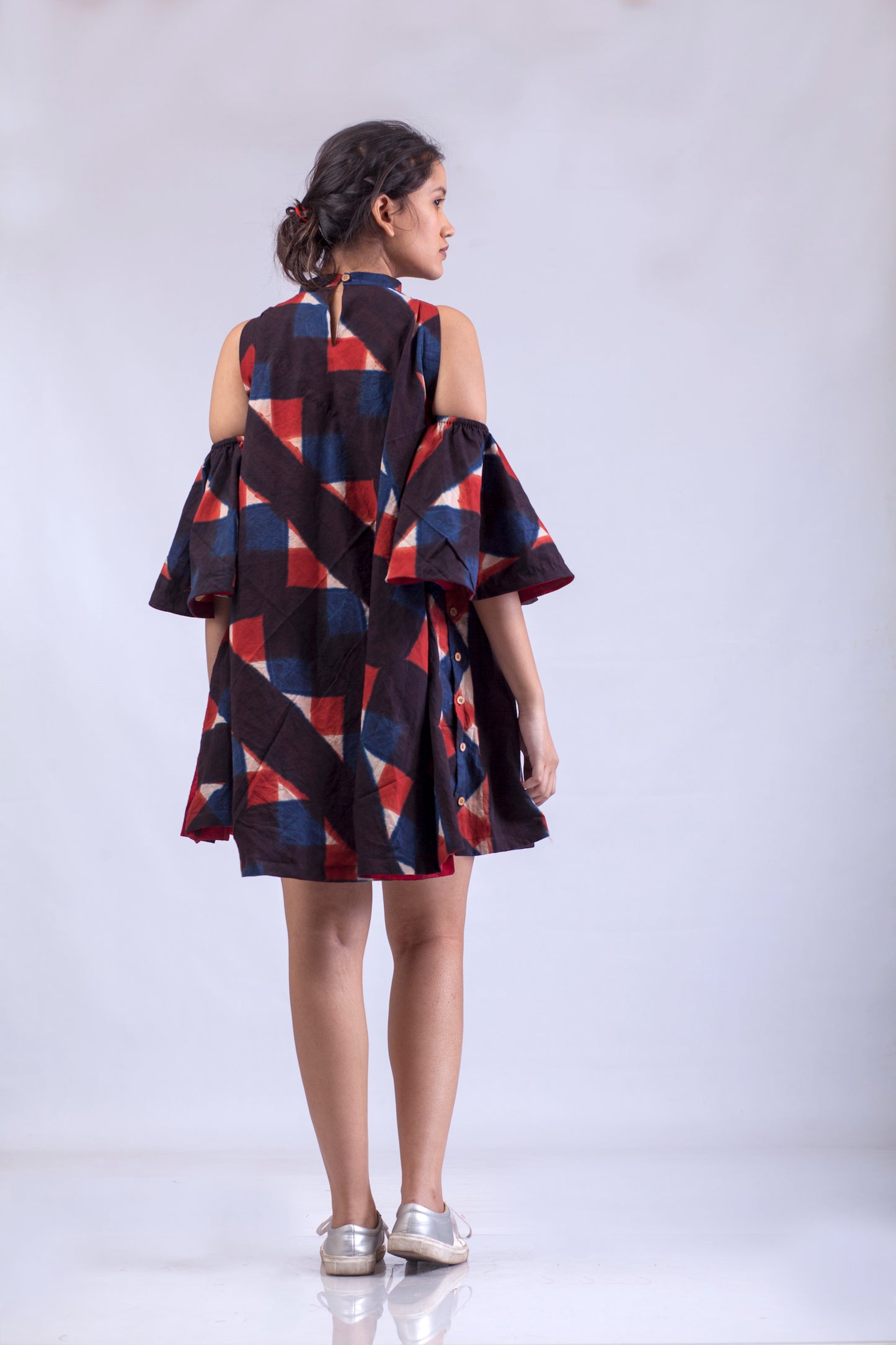 Luna - Split Sleeve Short Dress
