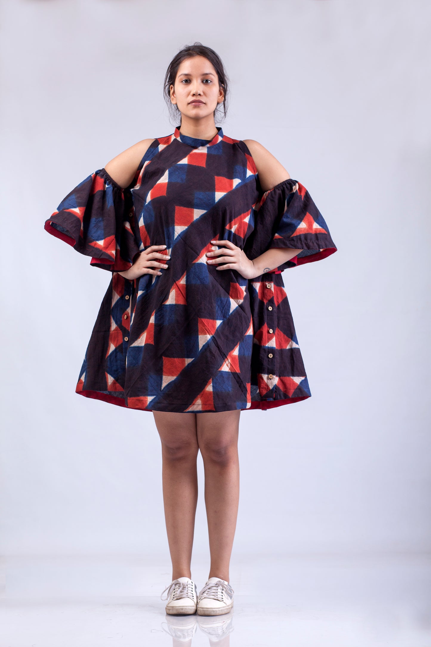 Luna - Split Sleeve Short Dress