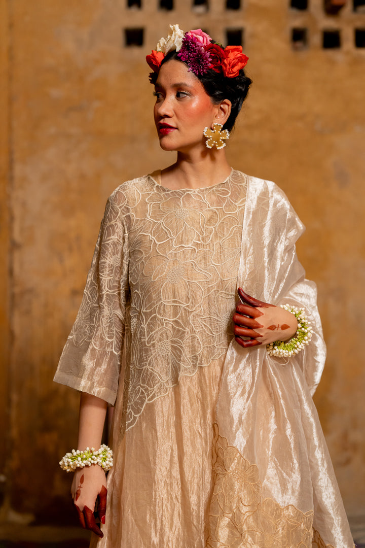 Kurtas